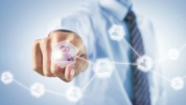 轉(zhuǎn)型為四合院專(zhuān)營(yíng)公司 并提出一站式綜合服務(wù)經(jīng)營(yíng)理念